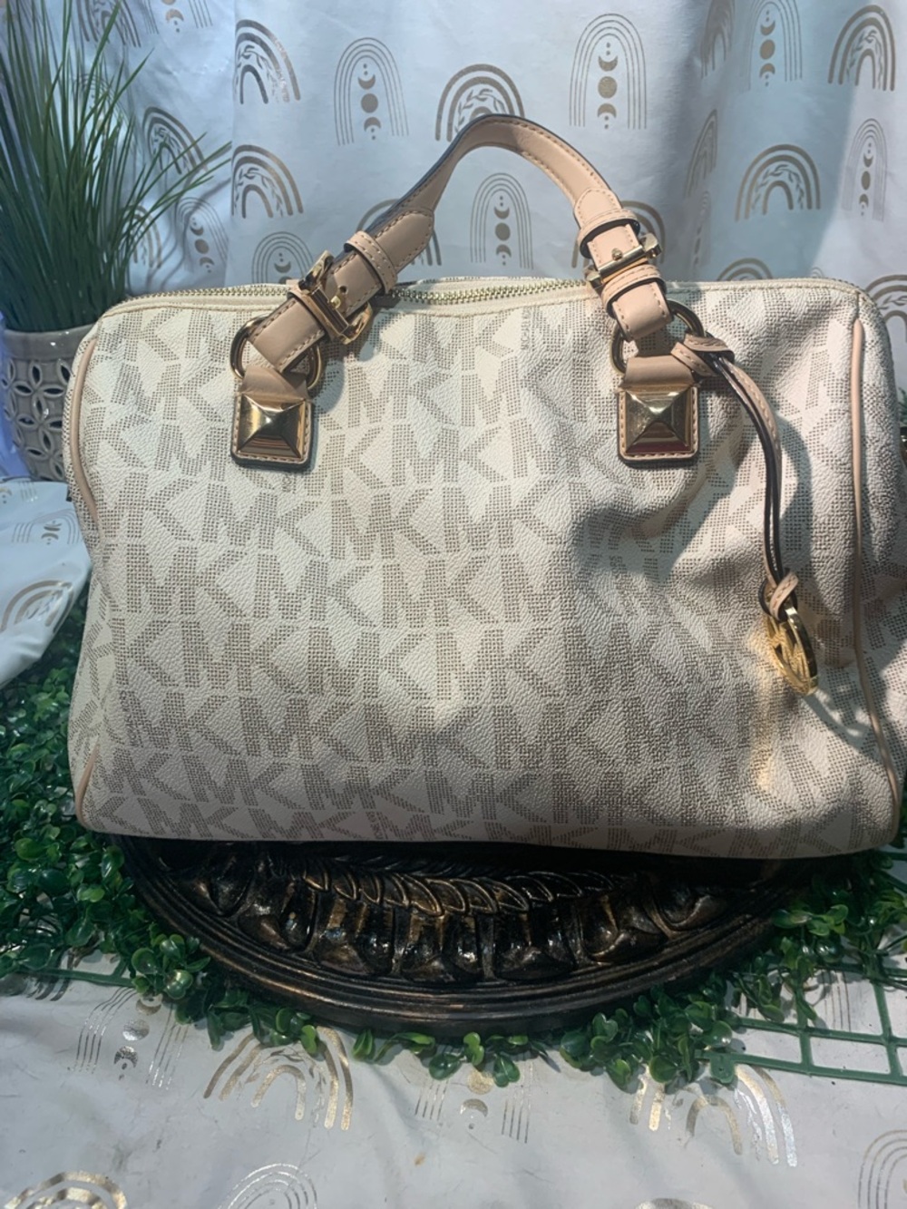 Michael Kors Beige/Tan MK Signature Satchel - Picture 2 of 10
